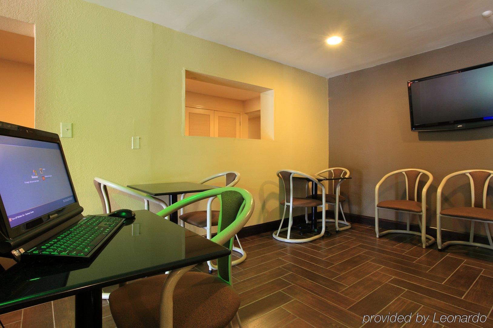 Red Roof Inn Raleigh North-Crabtree Mall-Lenovo Center Quarto foto